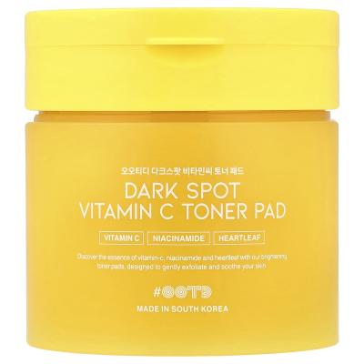 OOTD, وسادة تونر بفيتامين C للبقع الداكنة، 4.05 أونصة سائلة (120 مل)